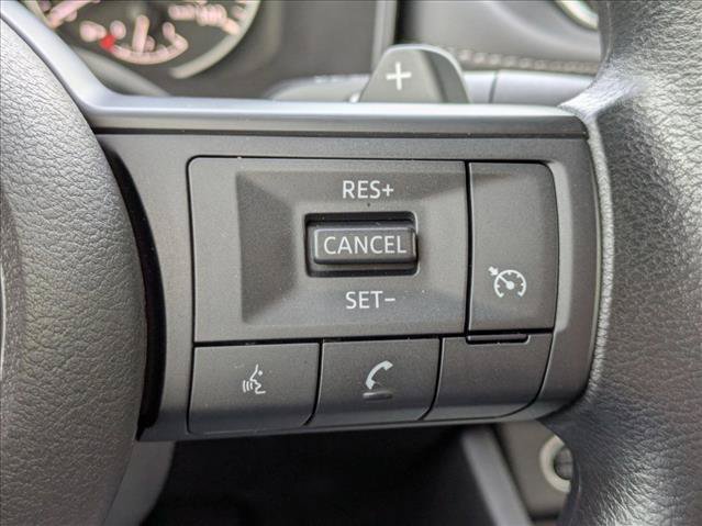 Used 2023 Nissan Rogue S FWD image 6