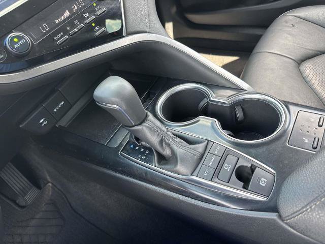 Used 2018 Toyota Camry XSE FWD image 22
