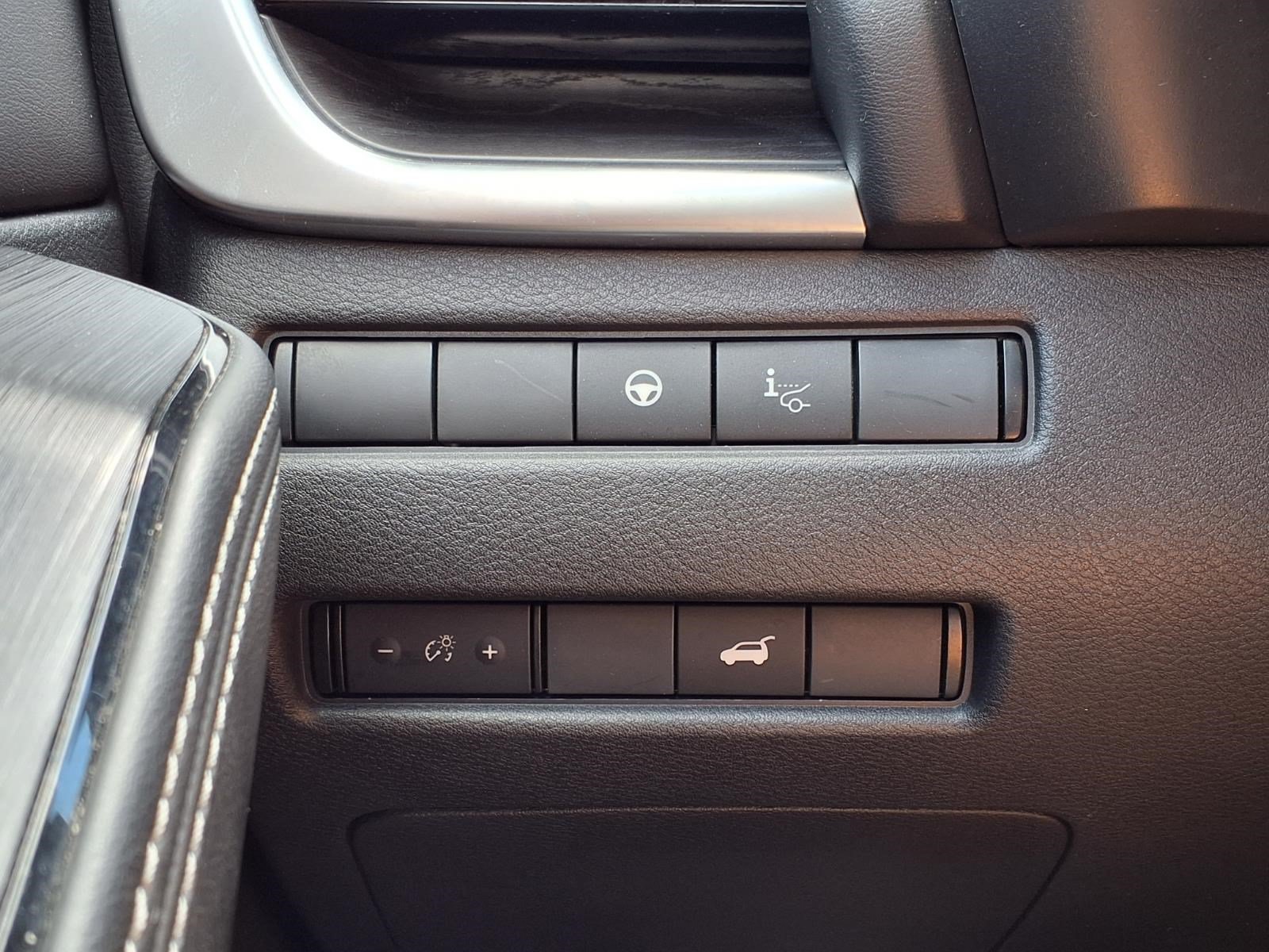 Used 2023 Nissan Rogue Platinum w/ Platinum Premium Package FWD image 27