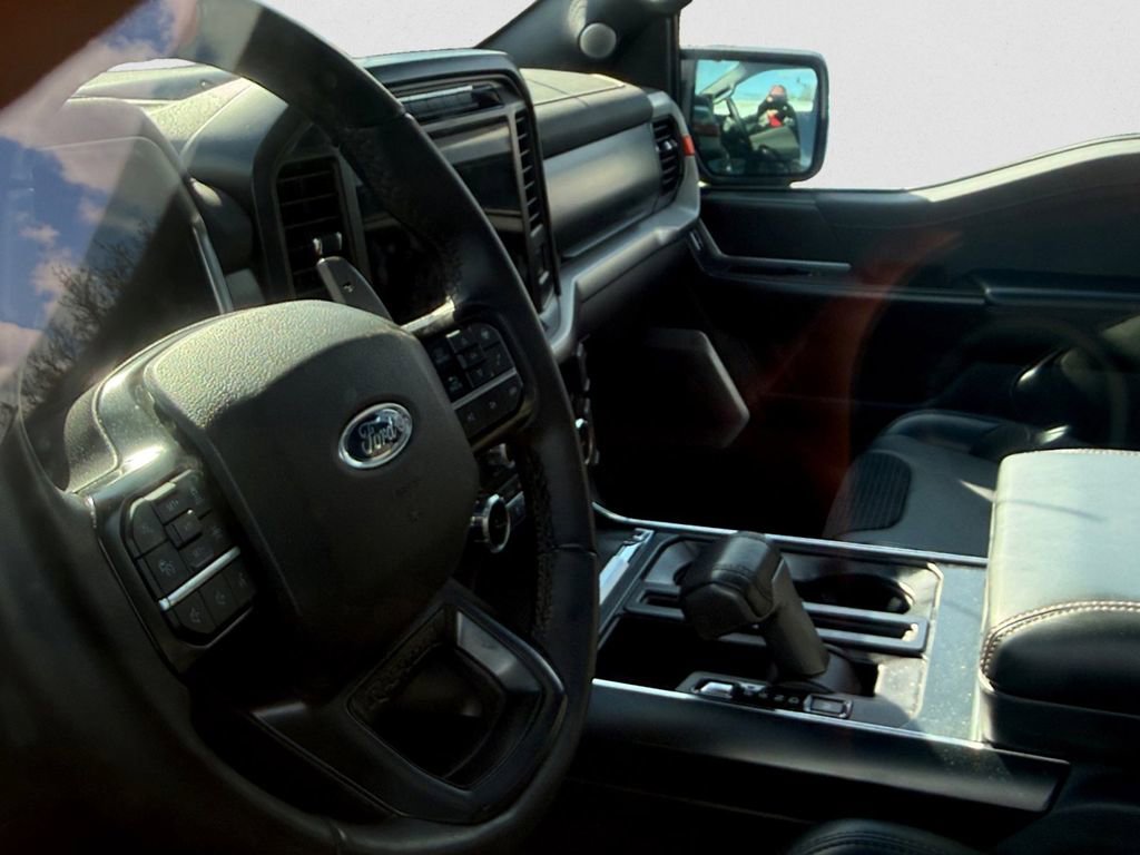 Certified 2023 Ford F150 Raptor w/ Raptor Carbon Fibre Package image 7