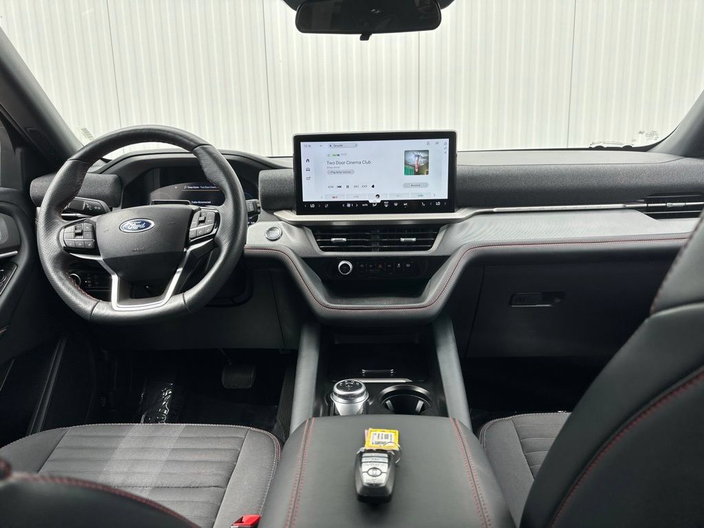 Certified 2025 Ford Explorer ST-Line w/ ST-Line Street Pack AWD/4WD image 39