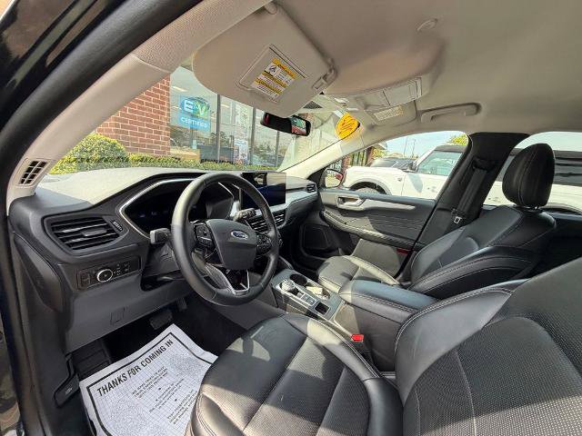 Certified 2025 Ford Escape Platinum AWD/4WD image 20