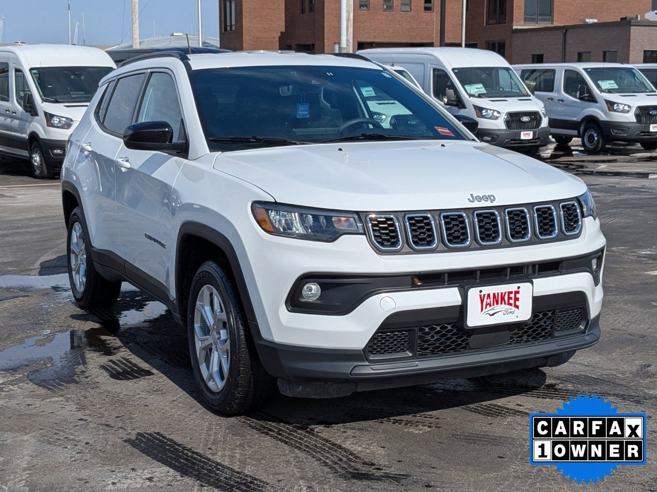 Used 2024 Jeep Compass Latitude image 31