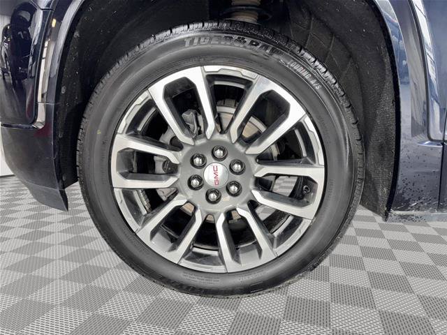 Used 2021 GMC Acadia Denali w/ Denali Technology Package AWD/4WD image 11