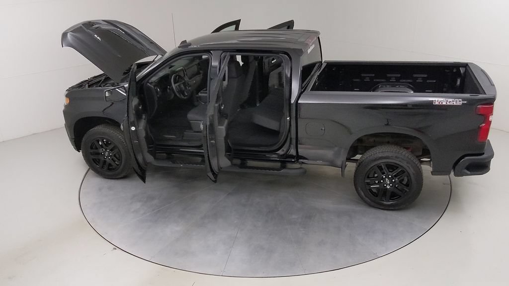 Used 2021 Chevrolet Silverado 1500 Custom Trail Boss AWD/4WD image 52