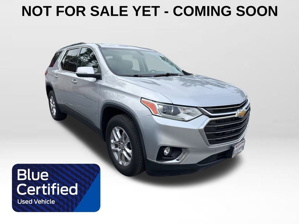 Used 2021 Chevrolet Traverse LT