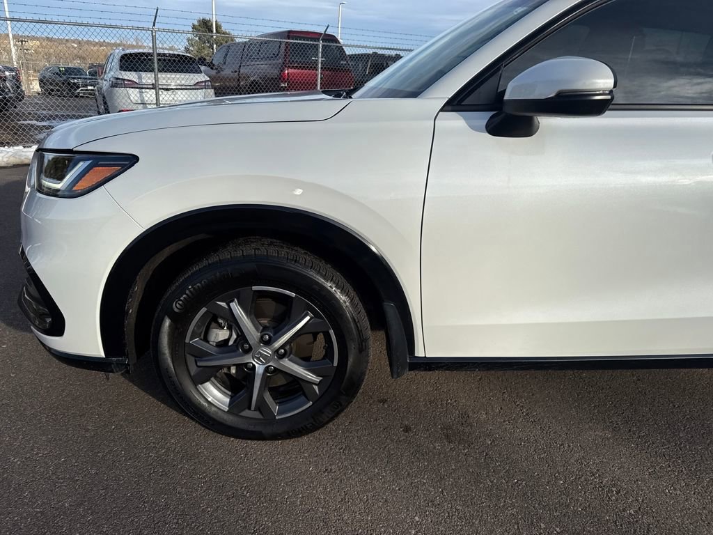 Used 2023 Honda HR-V EX-L image 3