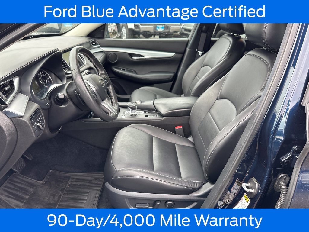 Used 2019 INFINITI QX50 Luxe w/ Navigation Package AWD/4WD image 15