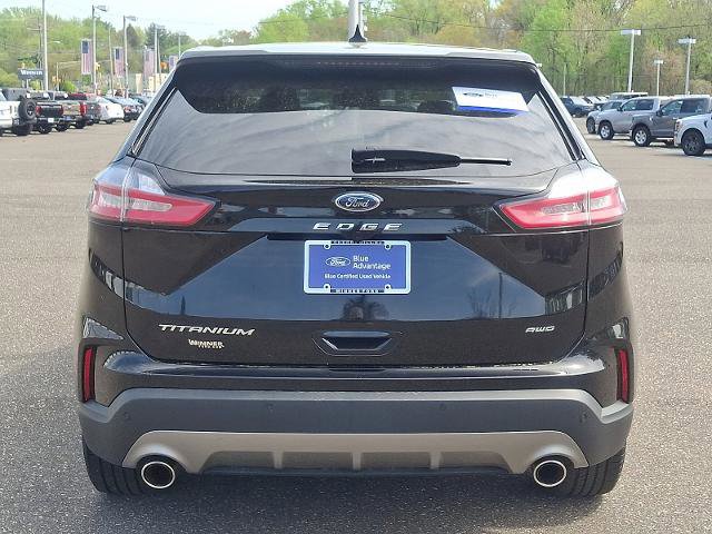 Certified 2024 Ford Edge Titanium image 3