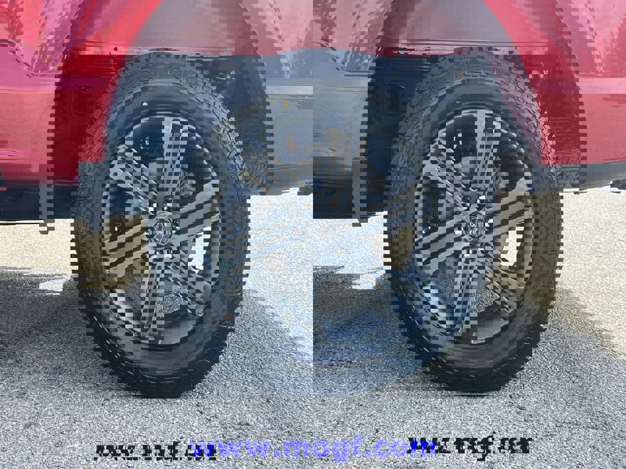 Certified 2022 Ford F150 XLT w/ Equipment Group 302A High image 34