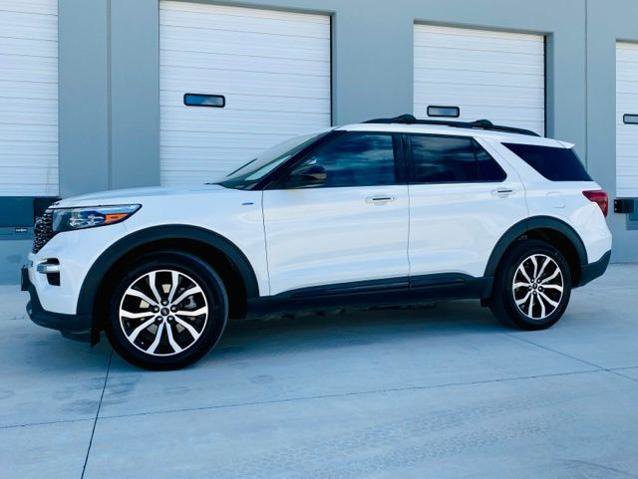 Certified 2024 Ford Explorer ST-Line w/ Class IV Trailer Tow Package