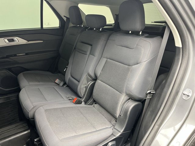 Certified 2025 Ford Explorer Active AWD/4WD image 11