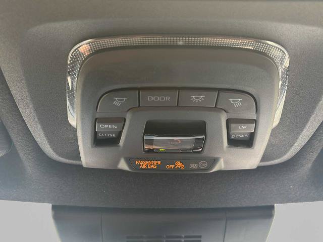 Used 2024 Toyota Corolla Cross AWD Hybrid image 21