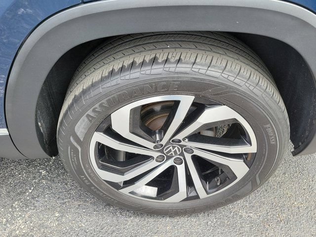 Used 2022 Volkswagen Atlas SEL AWD/4WD image 9