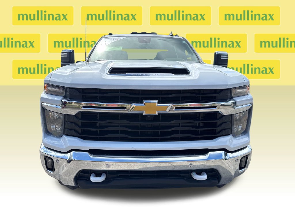 Used 2026 Chevrolet Silverado 2500 LT w/ All Star Edition AWD/4WD image 11