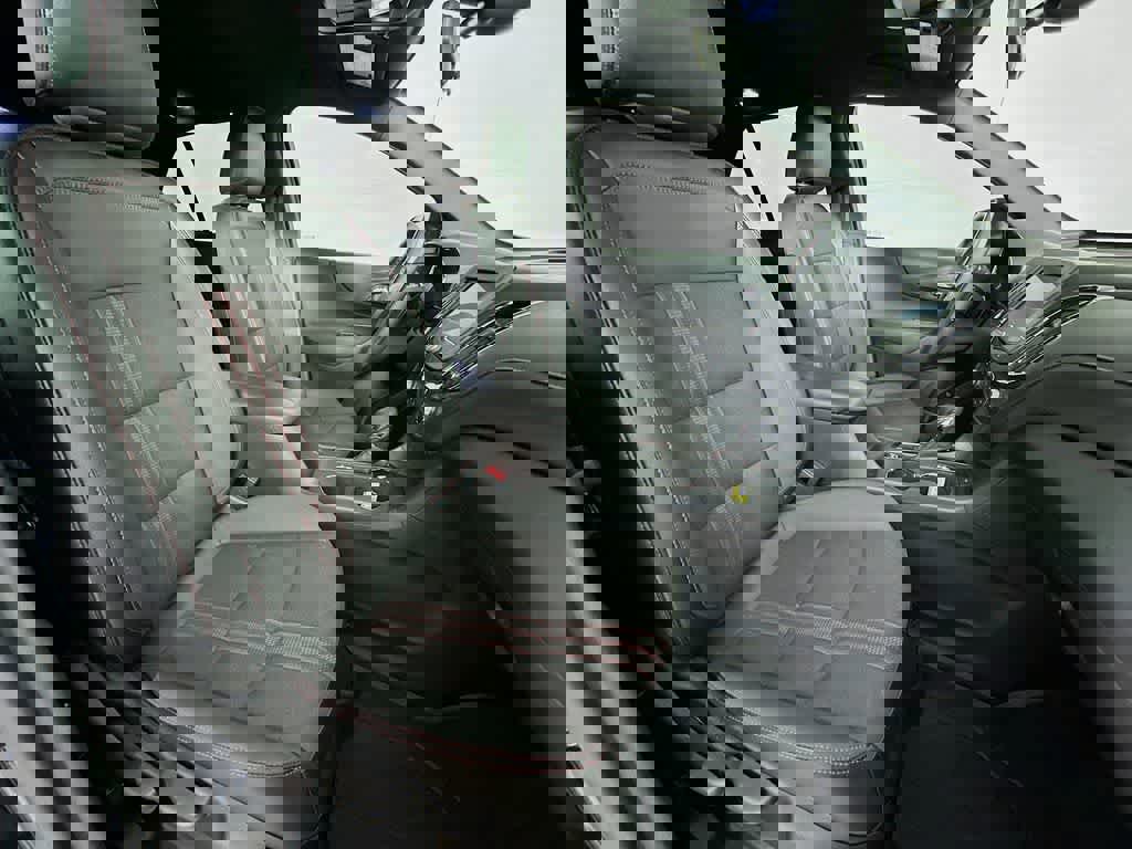 Used 2024 Chevrolet Equinox RS image 17