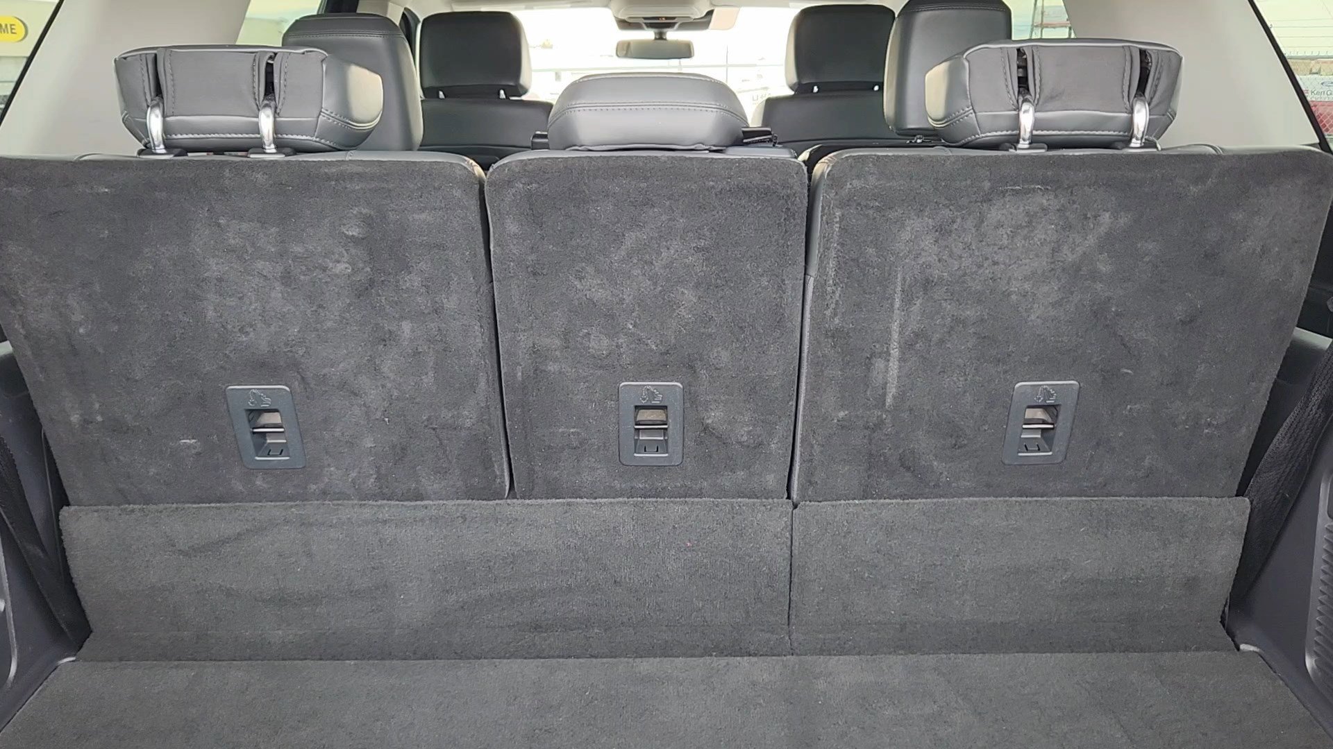 Certified 2025 Ford Expedition Active image 21