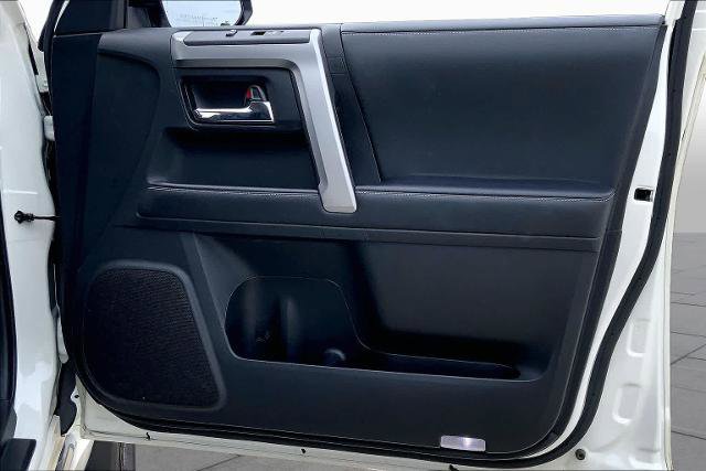 Used 2023 Toyota 4Runner Limited AWD/4WD image 23