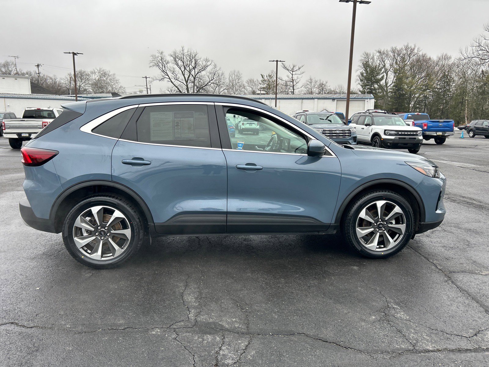 Certified 2023 Ford Escape Platinum image 16