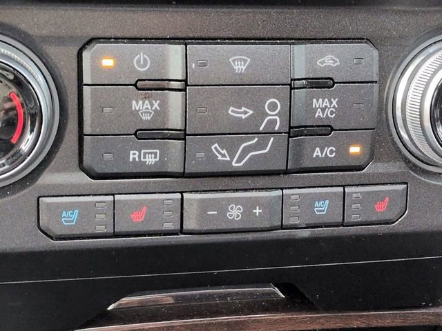 Certified 2017 Ford F350 Platinum w/ Platinum Ultimate Package image 27