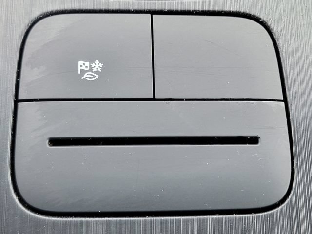 Certified 2024 Ford Escape ST-Line w/ Equipment Group 301A FWD image 7