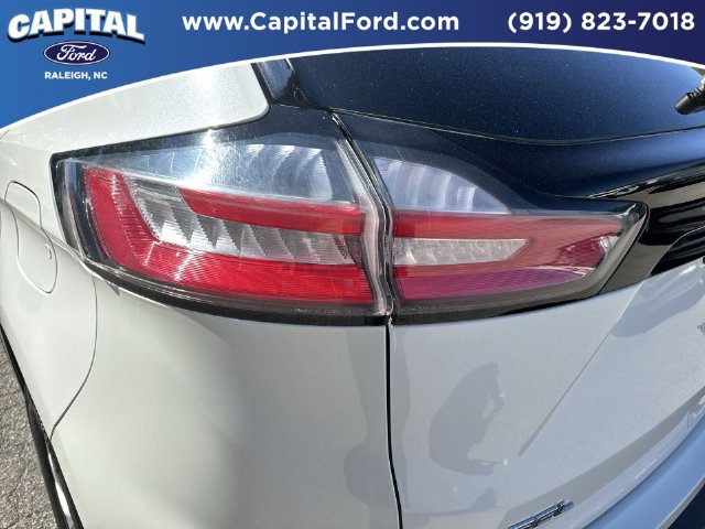 Certified 2022 Ford Edge SEL w/ Convenience Package AWD/4WD image 15