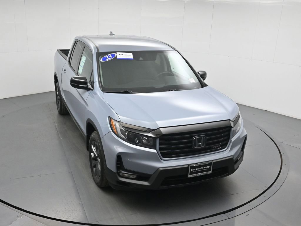 Used 2023 Honda Ridgeline Sport image 4