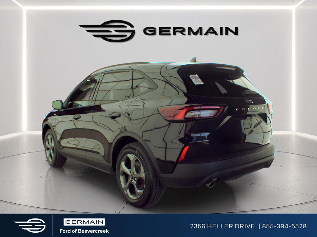 Certified 2025 Ford Escape ST-Line AWD/4WD image 4