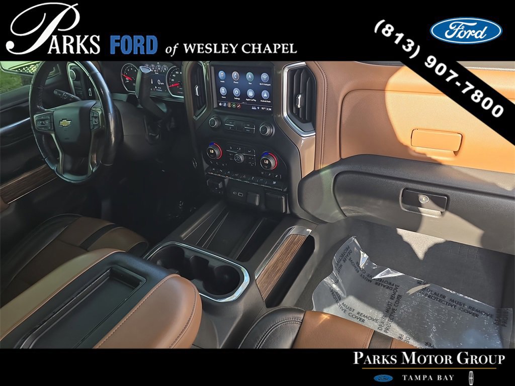 Used 2019 Chevrolet Silverado 1500 High Country w/ Technology Package image 9