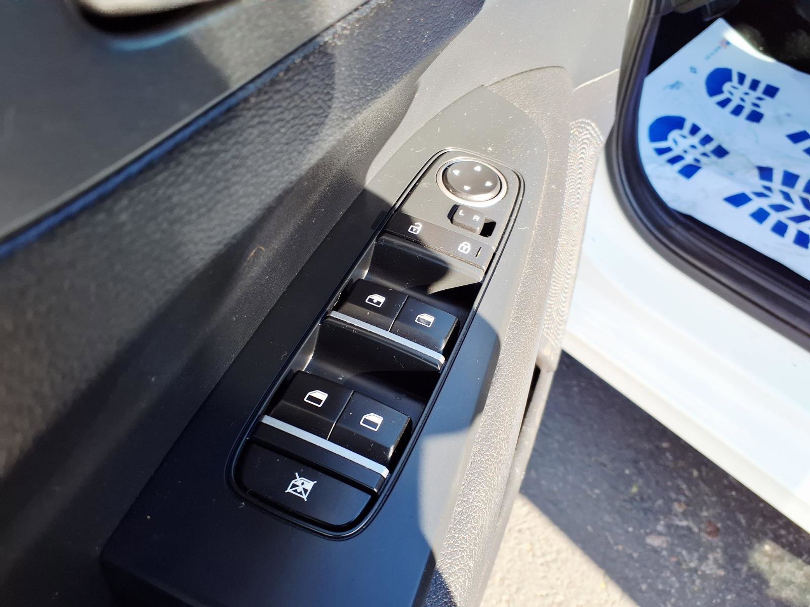 Used 2021 Kia Forte LXS image 21