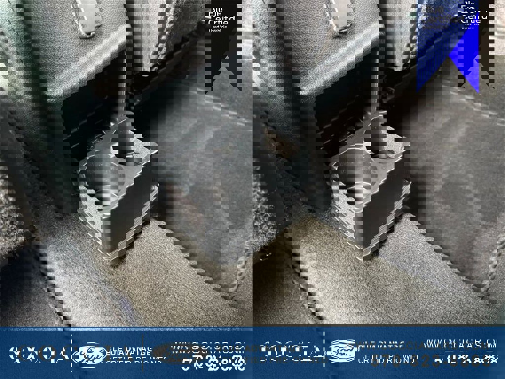 Certified 2016 Ford Explorer XLT w/ Equipment Group 202A image 35