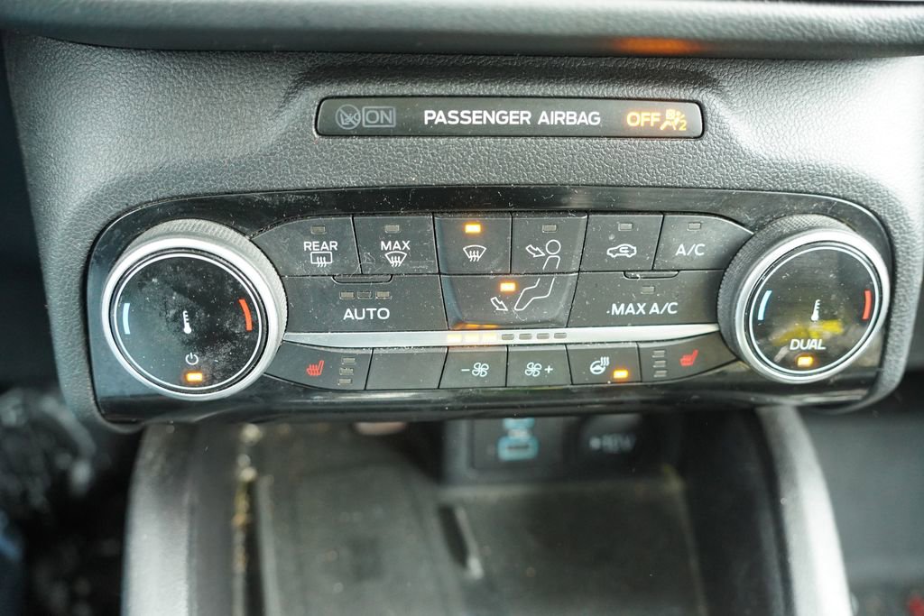 Certified 2022 Ford Escape SEL w/ Technology Package image 7