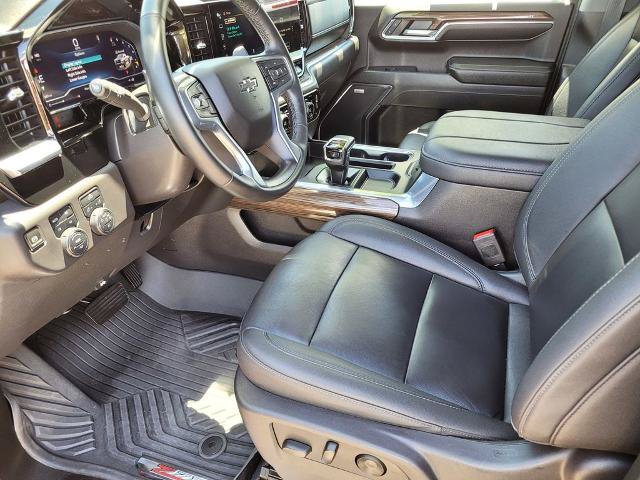 Used 2024 Chevrolet Silverado 1500 LT Trail Boss w/ Convenience Package II AWD/4WD image 15
