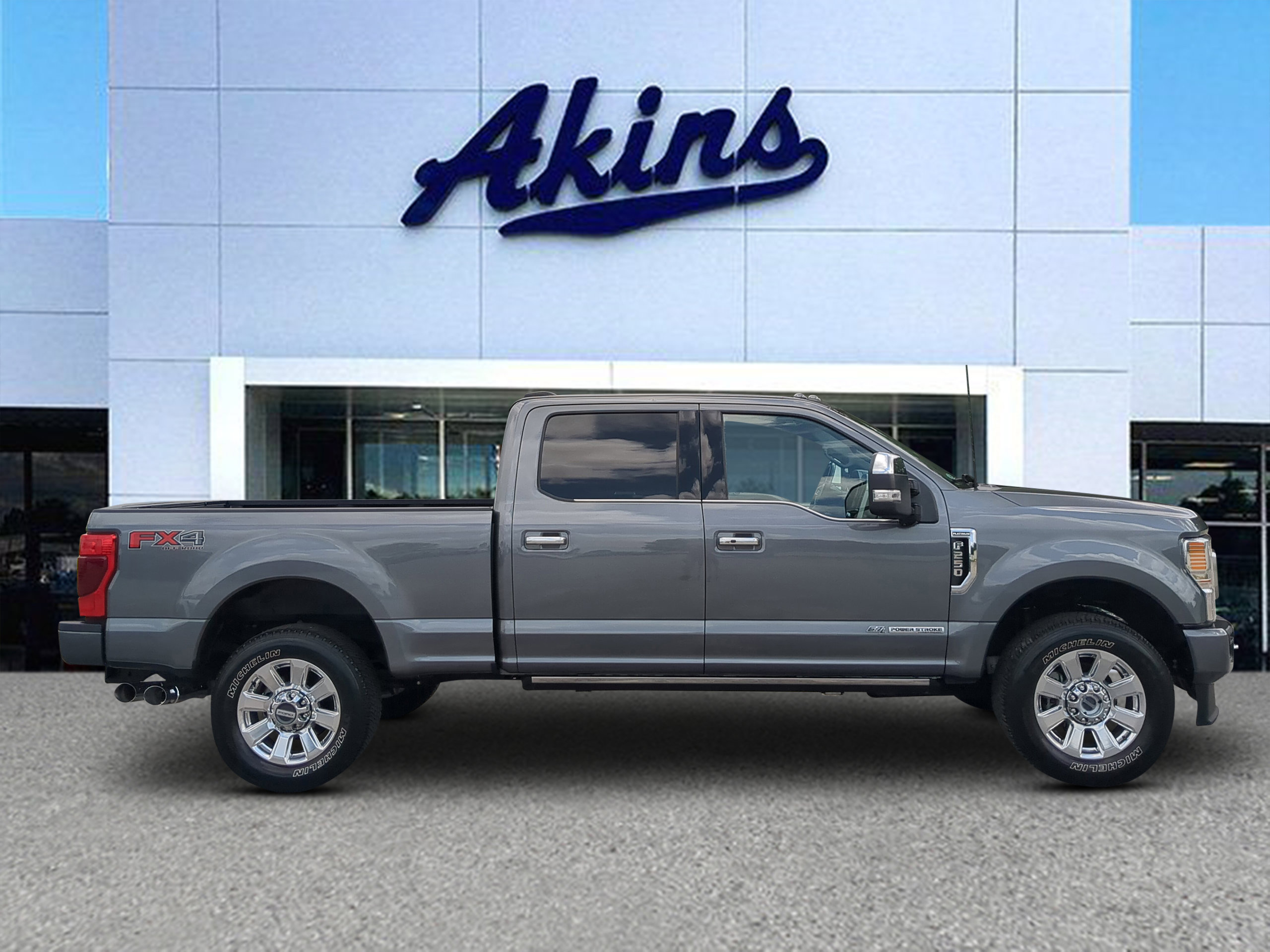 Certified 2022 Ford F250 Platinum AWD/4WD image 1