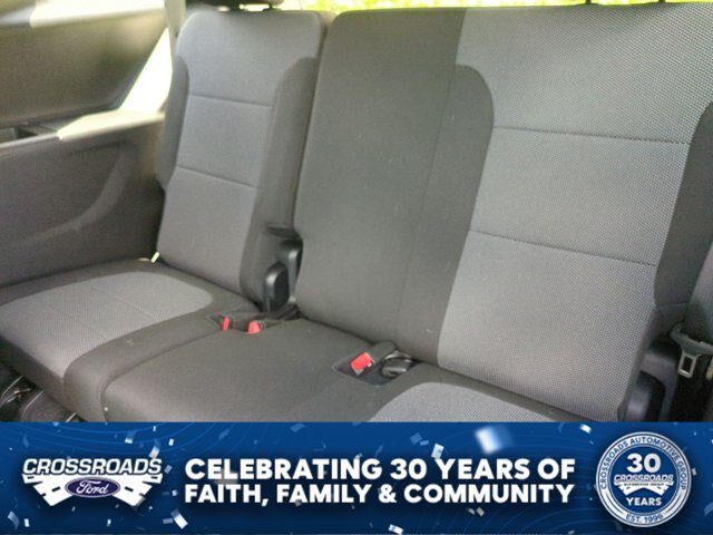 Used 2023 Chevrolet Traverse LT FWD image 31