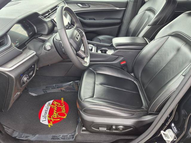 Used 2024 Jeep Grand Cherokee Limited 4xe AWD/4WD image 12