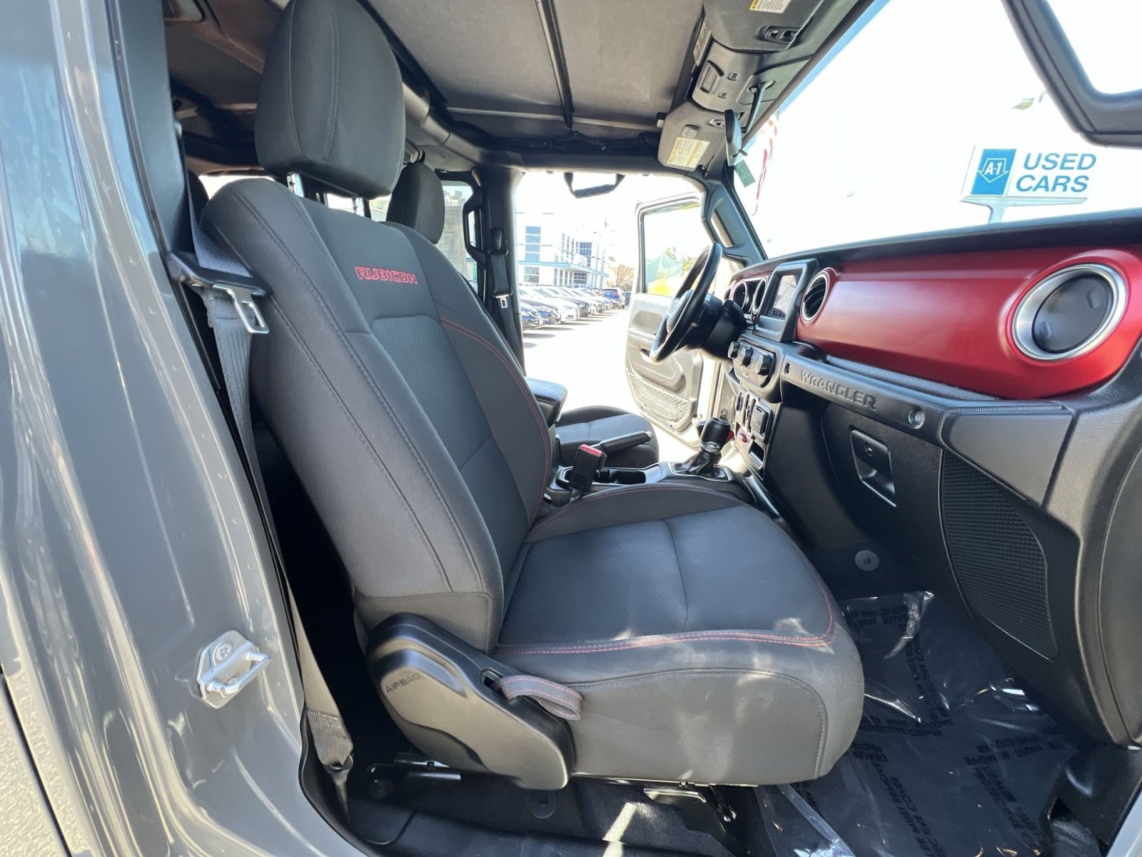 Used 2021 Jeep Wrangler Unlimited Rubicon w/ LED Lighting Group image 25