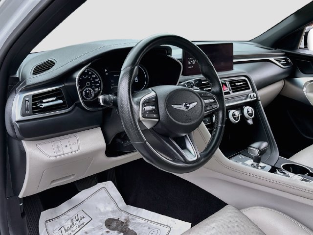 Used 2022 Genesis G70 2.0T RWD image 9