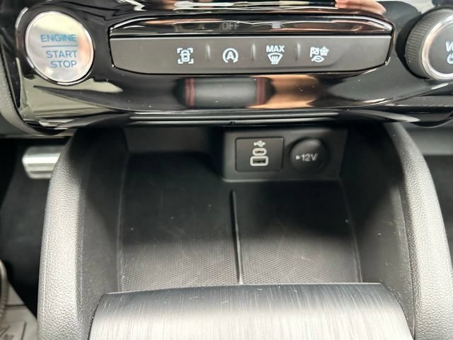 Certified 2024 Ford Escape ST-Line w/ Tech Pack #1 AWD/4WD image 71