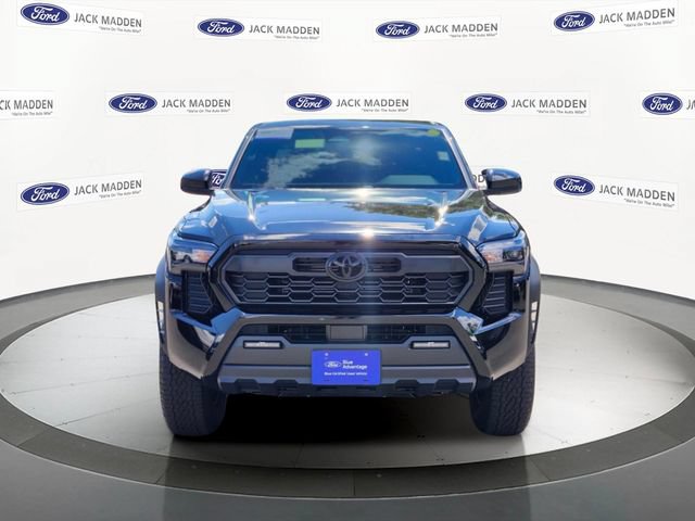 Used 2026 Toyota Tacoma TRD Off-Road AWD/4WD image 8