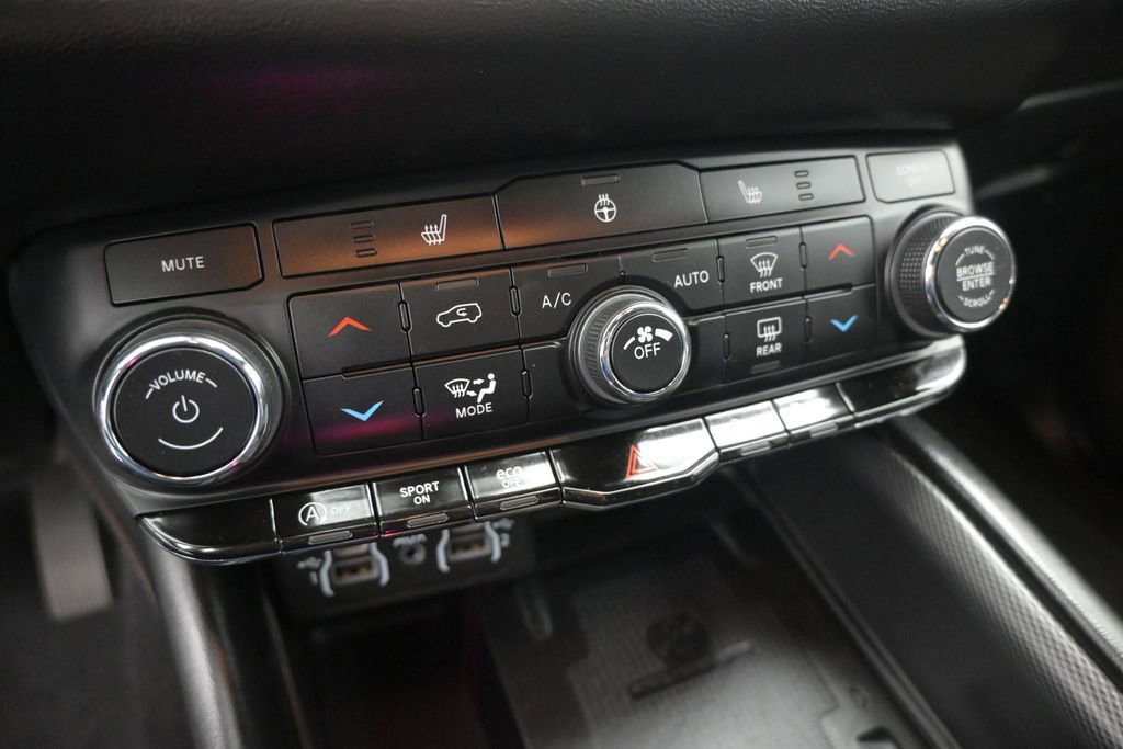 Used 2021 Dodge Durango R/T AWD/4WD image 17