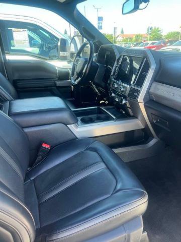 Certified 2022 Ford F350 Platinum w/ Tremor Off-Road Package AWD/4WD image 8
