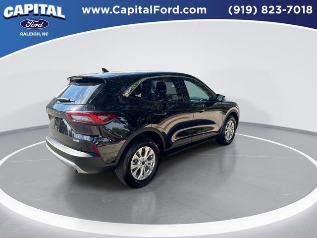 Certified 2023 Ford Escape Active w/ Tech Pack #2 image 6
