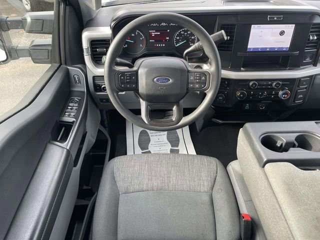 Certified 2025 Ford F250 XLT image 11