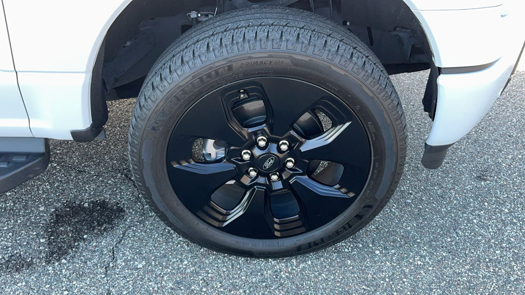 Certified 2025 Ford F150 Lightning Platinum AWD/4WD image 12