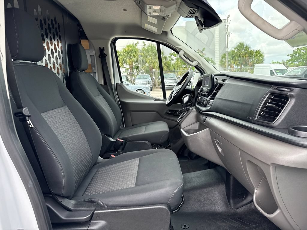Certified 2025 Ford Transit 250 Low Roof w/ Exterior Upgrade Package RWD image 23