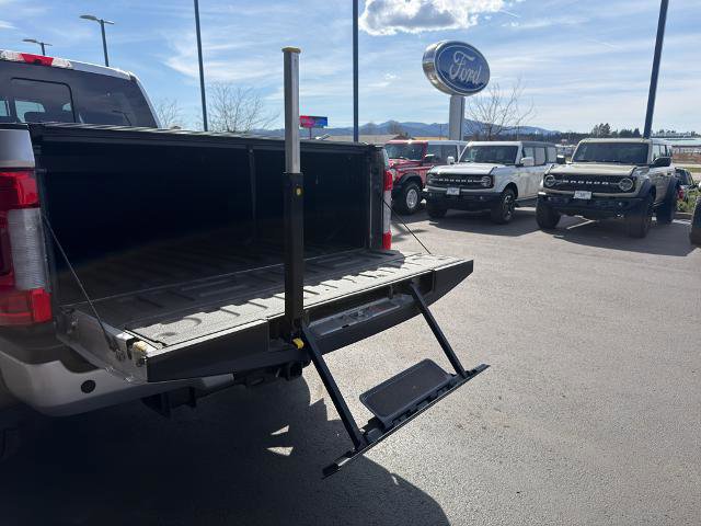 Certified 2019 Ford F250 Platinum w/ Platinum Ultimate Package image 19