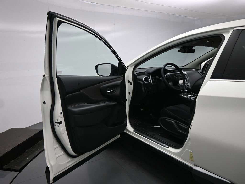Used 2020 Nissan Murano S w/ Technology Package FWD image 8