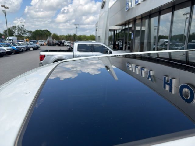 Certified 2022 Ford F150 Platinum w/ Equipment Group 701A High AWD/4WD image 5