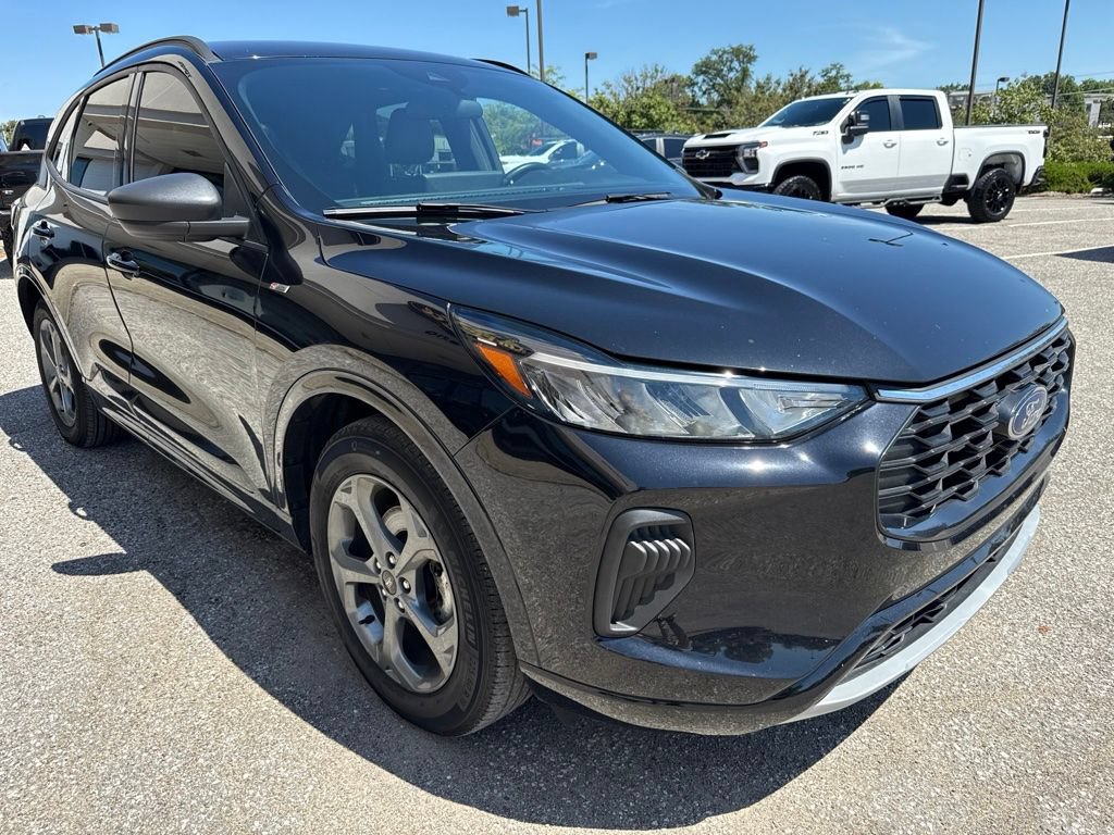 Certified 2024 Ford Escape ST-Line w/ Tech Pack #1 FWD image 12